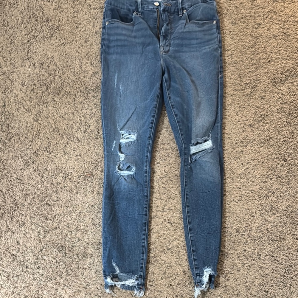 Good American Distressed Blue Jeans